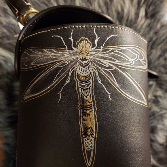 Coach custom xchelsea Champlain tattoo - Picture 2 of 5
